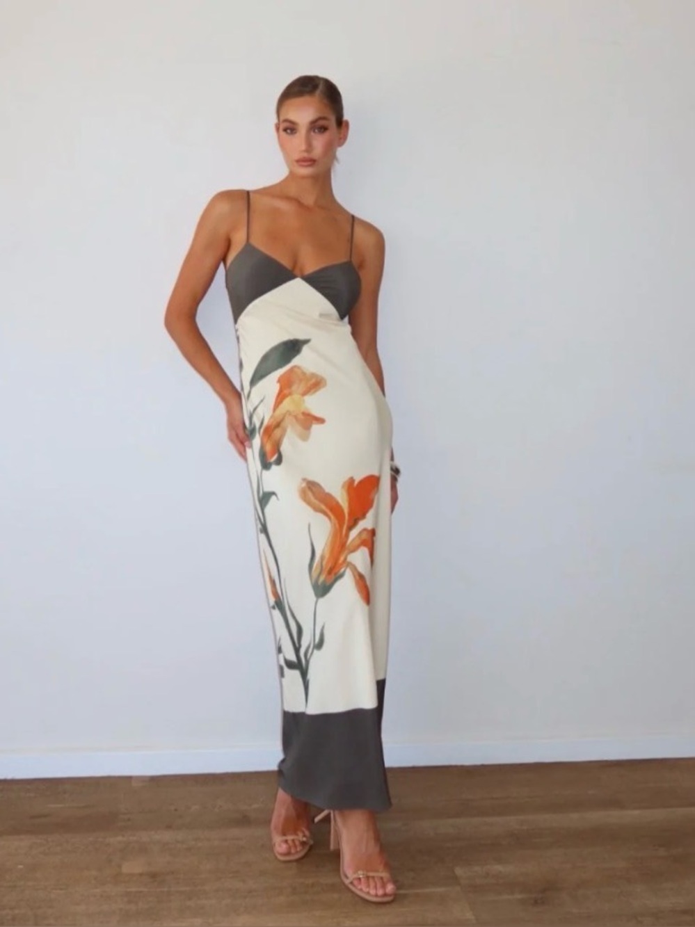 SIR THE LABEL Constance V neck 100% silk Slip Maxi Floral Dress size US 6